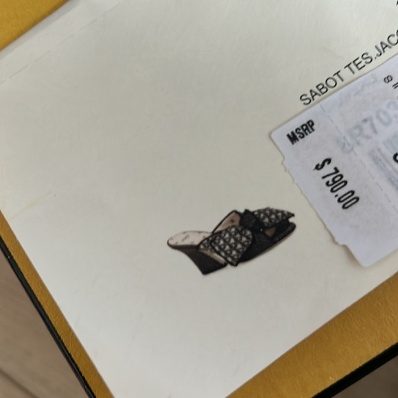 FENDI Jacquard Double F sandal - Picture 11 of 12